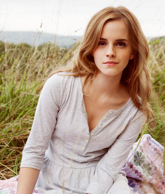 emma watson photoshoot 2010. Emma Watson for People Tree