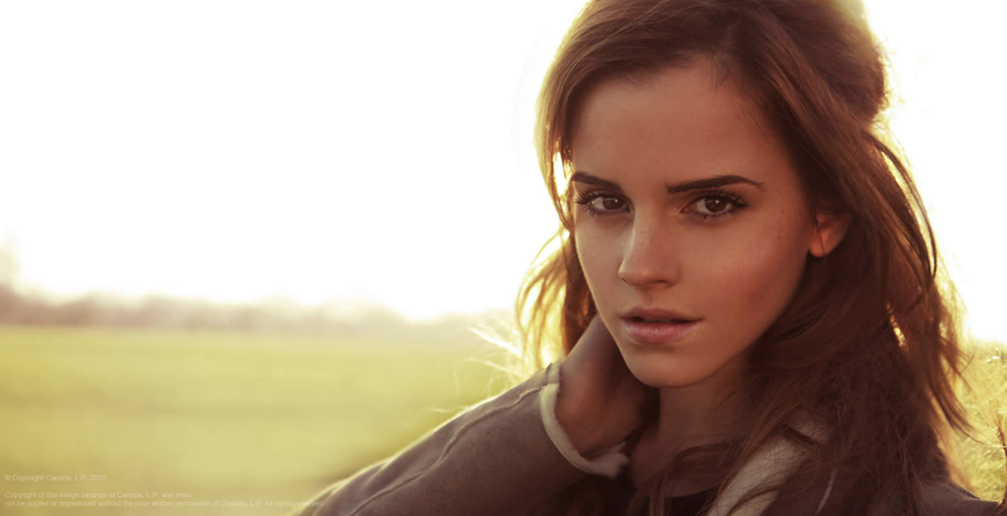 Published April 15 2010 at 910 467 in New Emma Watson Photo Shoot Images